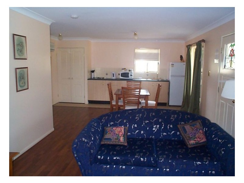 33 Curtin Road, Ballandean QLD 4382