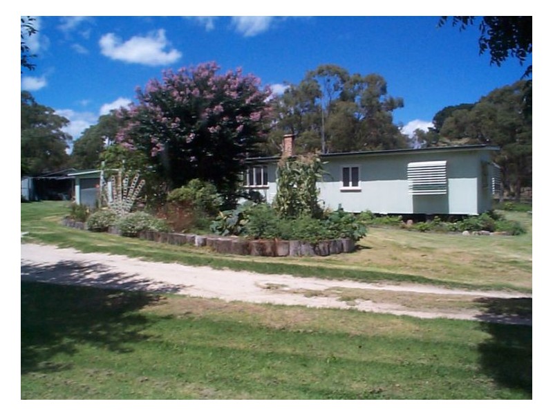 929 Mt Tully Road, Stanthorpe QLD 4380