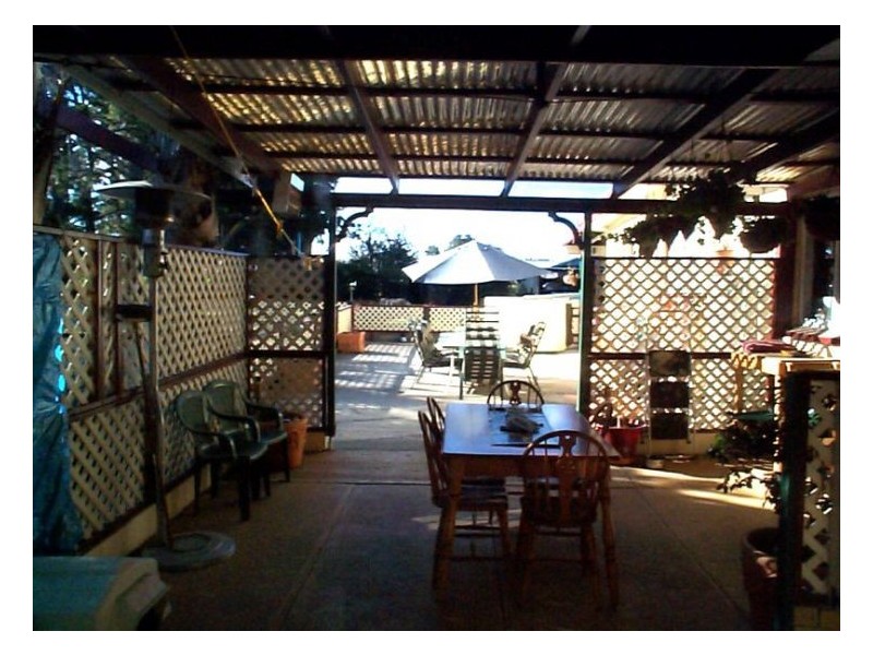 30 Roessler Av, Applethorpe QLD 4378