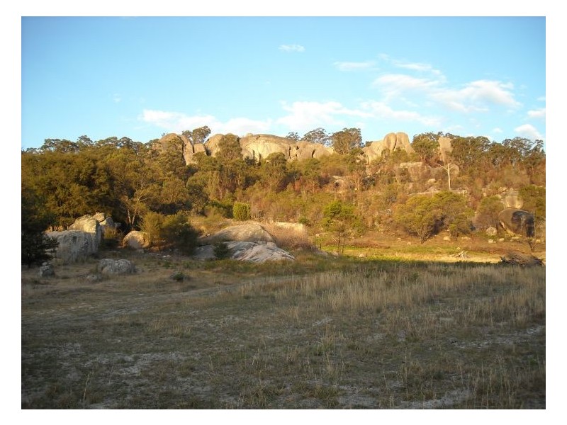 1121 Pyramids Road, Stanthorpe QLD 4380