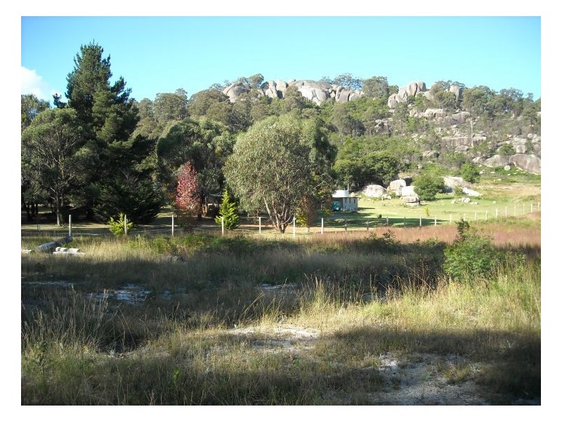 1121 Pyramids Road, Stanthorpe QLD 4380