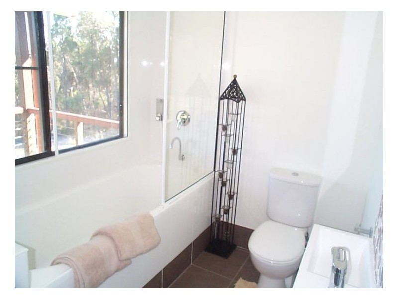 220 Glenlyon Drive, Stanthorpe QLD 4380