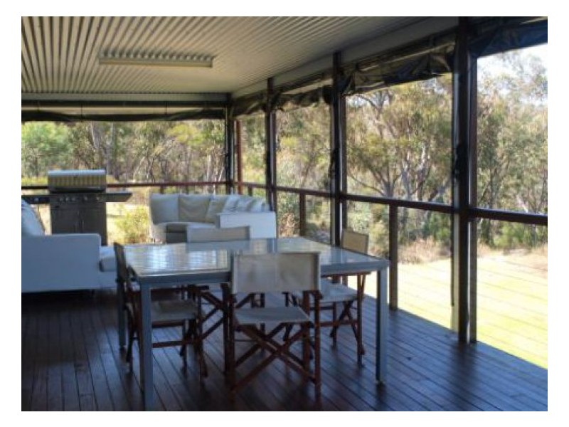 220 Glenlyon Drive, Stanthorpe QLD 4380