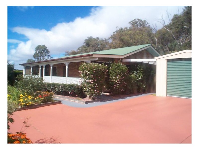 11 Wright Court, Stanthorpe QLD 4380