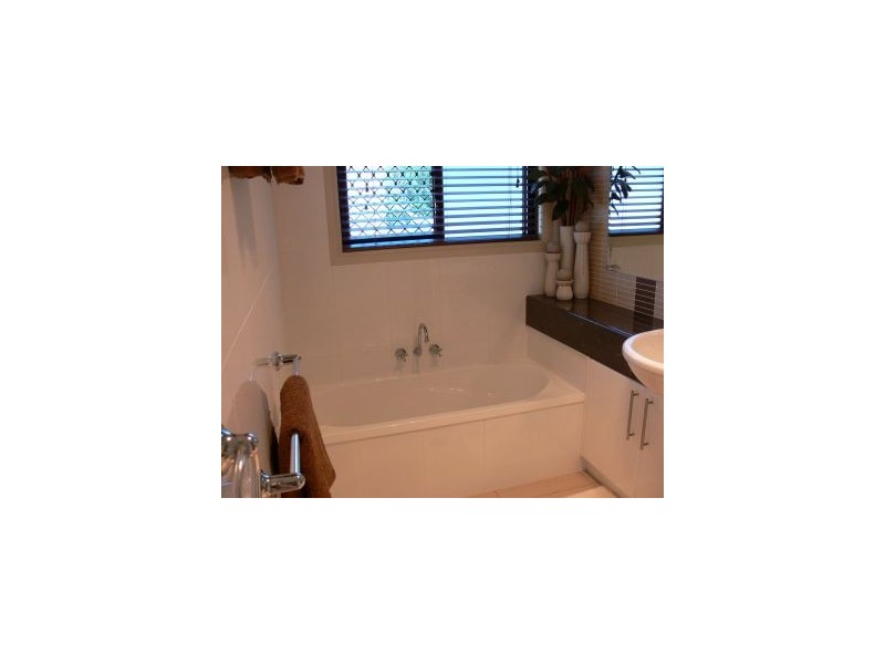 5 Spiller Road, Stanthorpe QLD 4380