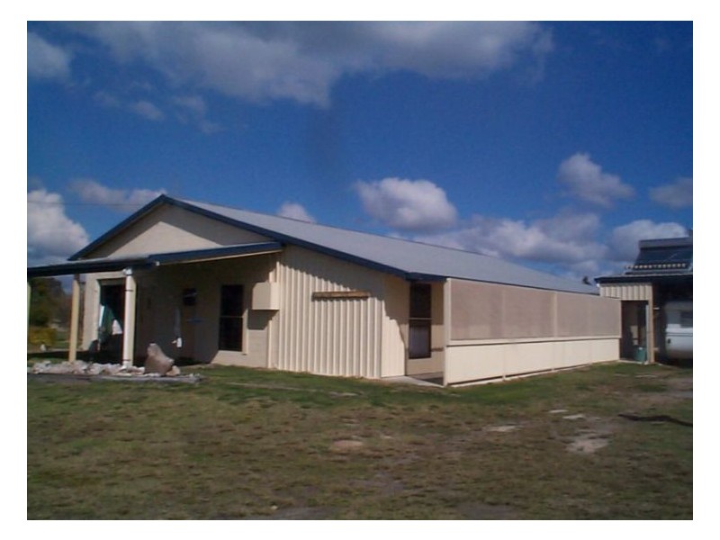 321 Aerodrome Rd, Stanthorpe QLD 4380