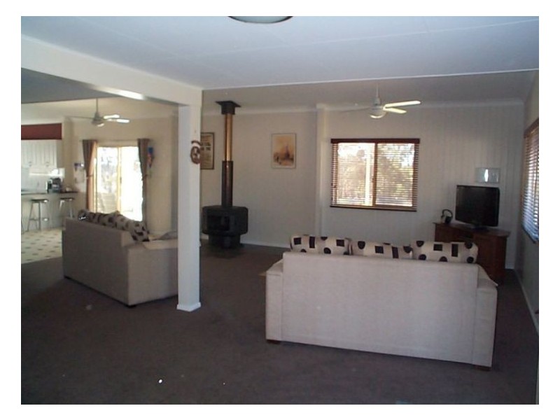 54 Rene Lane, Stanthorpe QLD 4380