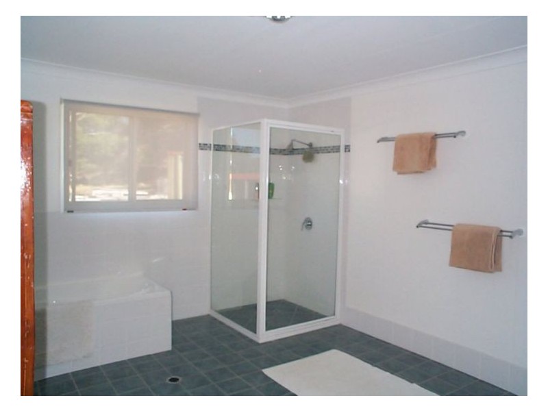 54 Rene Lane, Stanthorpe QLD 4380