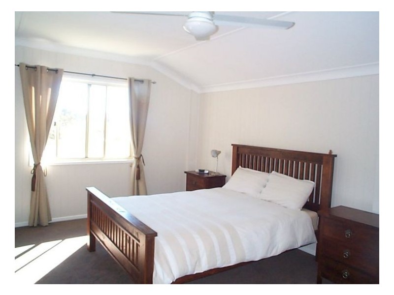 54 Rene Lane, Stanthorpe QLD 4380