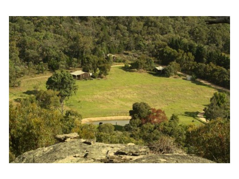 2117 Pyramids Road, Wyberba QLD 4382