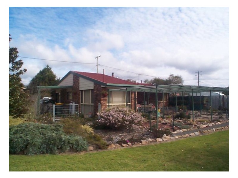 18 Teale Road, The Summit QLD 4377