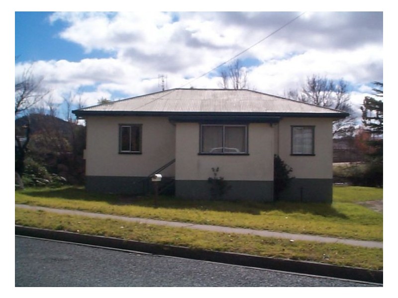 2 Bridge Street, Stanthorpe QLD 4380