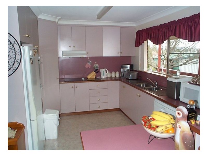 60 Sugarloaf Road, Stanthorpe QLD 4380