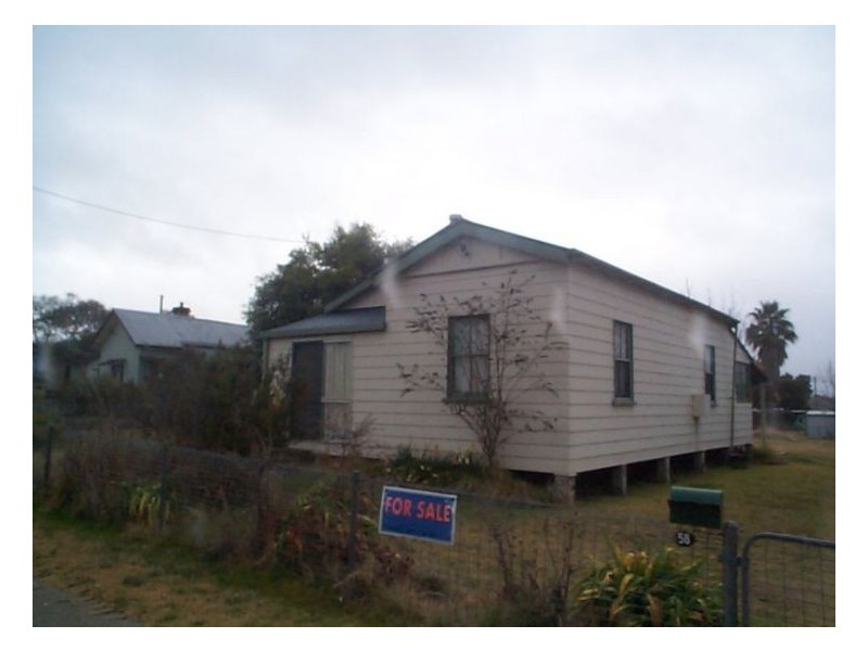 58 Border Street Wallangarra, Stanthorpe QLD 4380