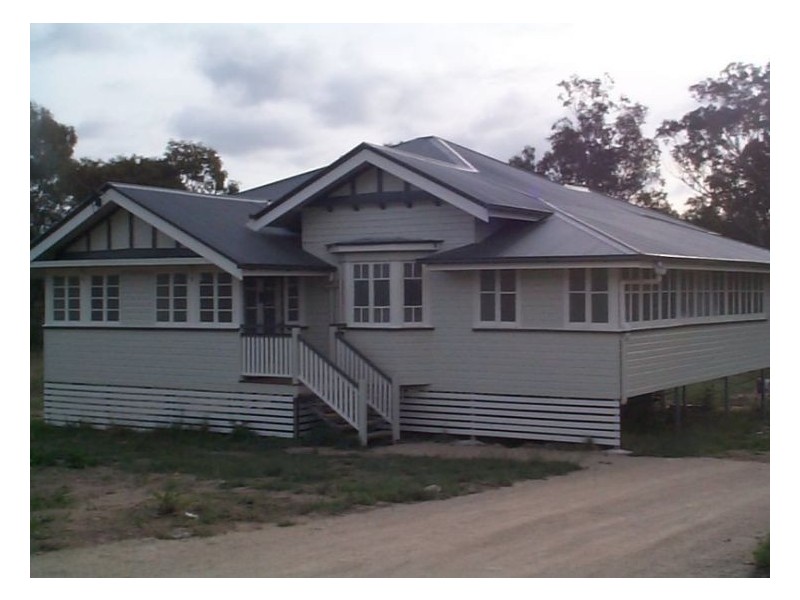 278 Glover Street, Glen Aplin QLD 4381