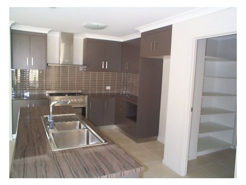 23 Pavilion Drive, Stanthorpe QLD 4380