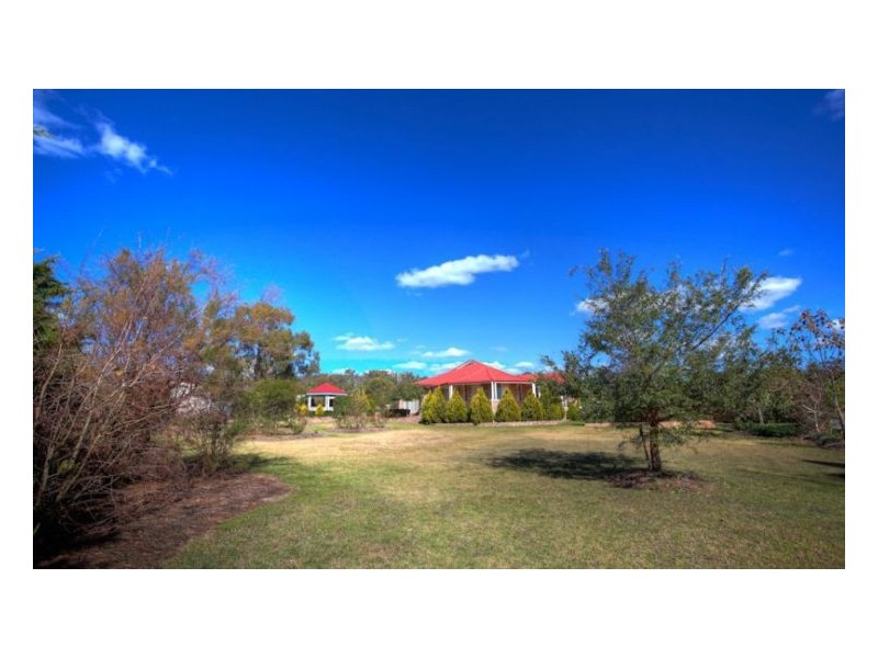 3 Gla-Nor Drive, Stanthorpe QLD 4380