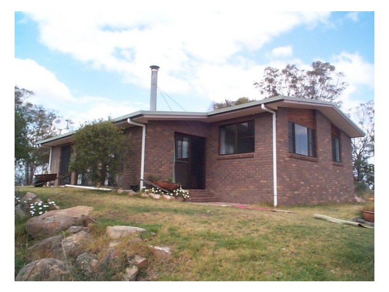 81 Clark Lane, Stanthorpe QLD 4380