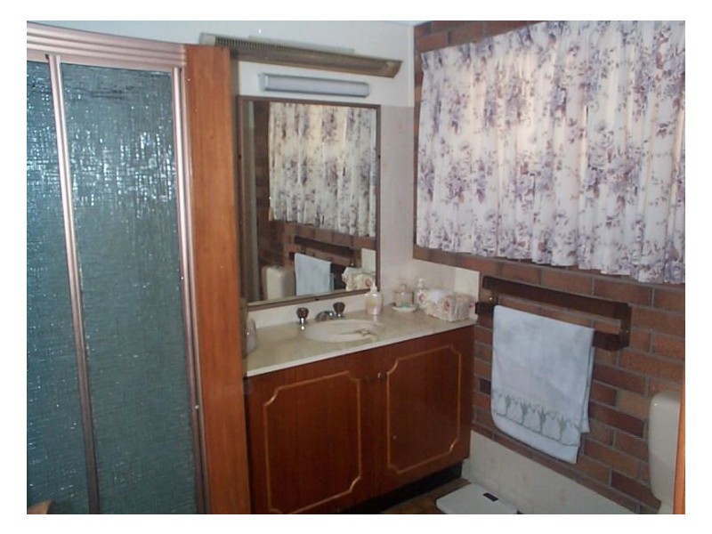 214 Caves Road, Stanthorpe QLD 4380