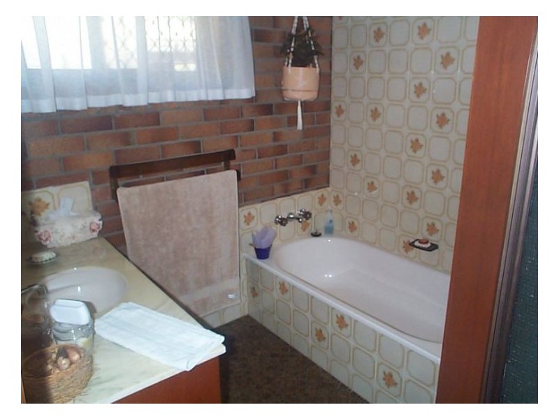 214 Caves Road, Stanthorpe QLD 4380