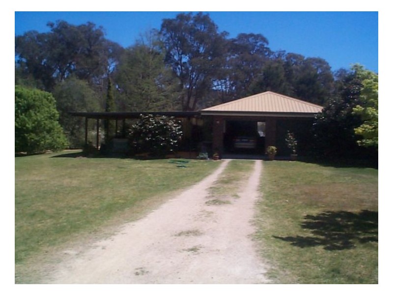 214 Caves Road, Stanthorpe QLD 4380