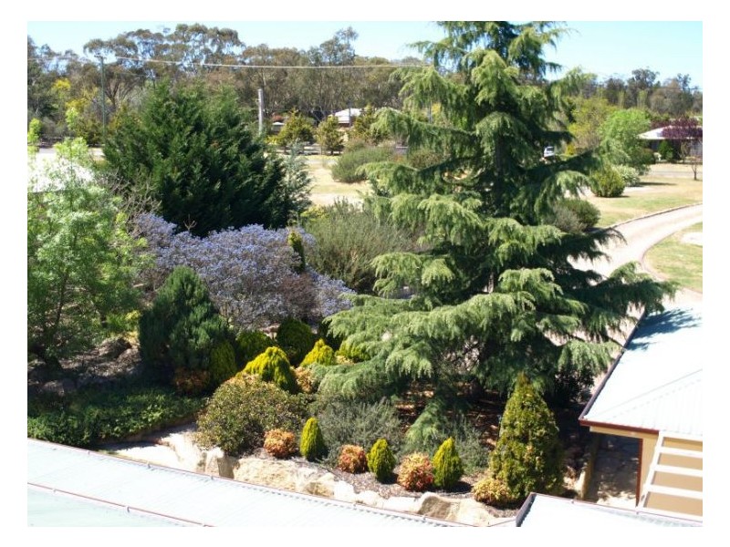 18 Pioneers Parade, Stanthorpe QLD 4380
