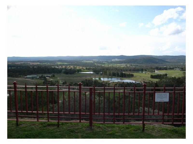 116 Townsend Road, Glen Aplin QLD 4381