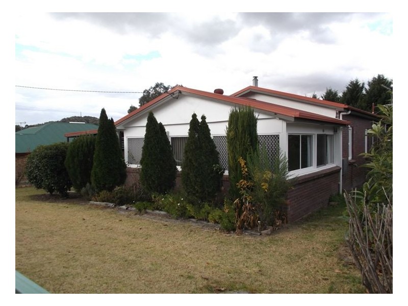 15 Ryan Street, Stanthorpe QLD 4380