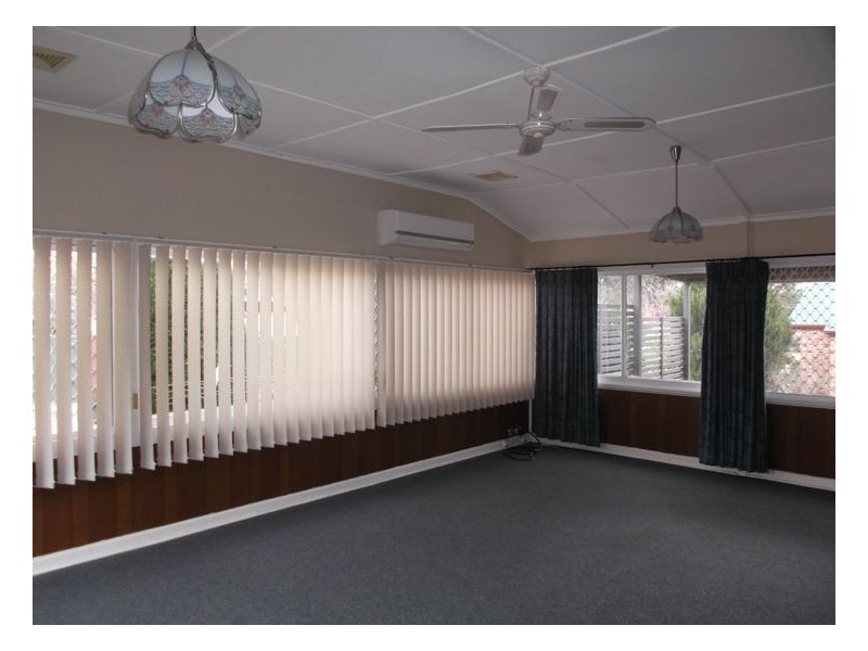 15 Ryan Street, Stanthorpe QLD 4380