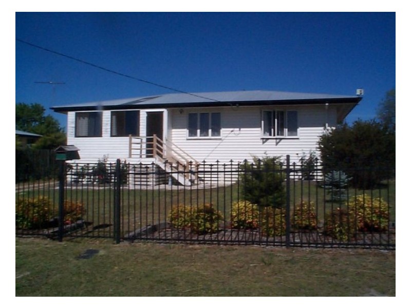 13 Britannia Street, Stanthorpe QLD 4380