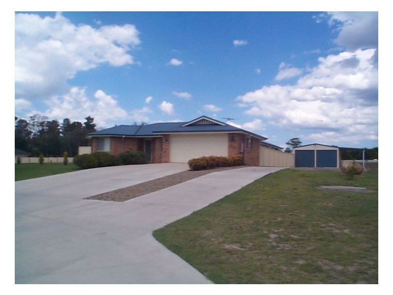 5 Rifle Range Road, Stanthorpe QLD 4380