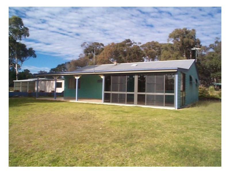 19 Memorial Lane, Amiens QLD 4352