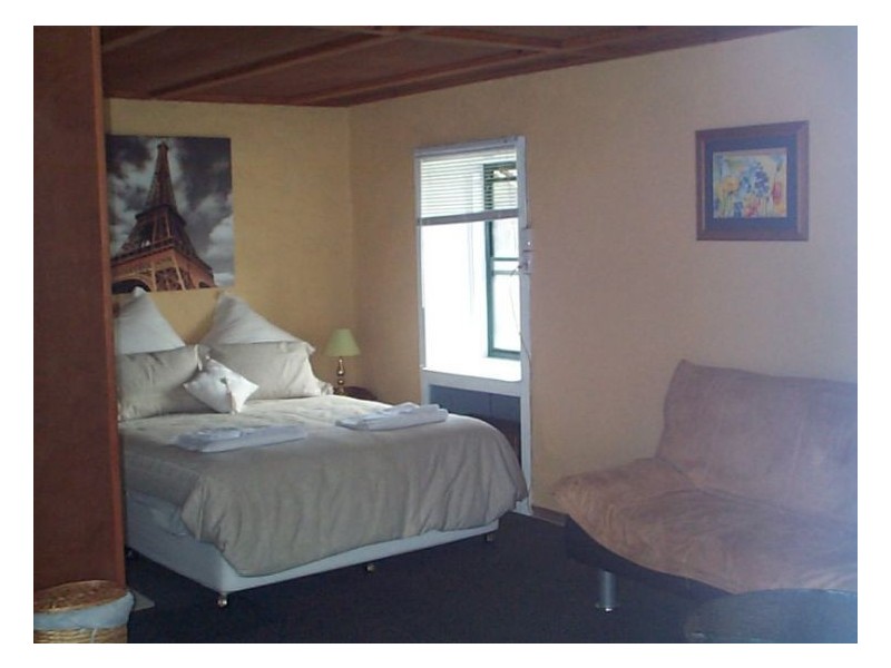 1 Straw House Lane, Dalveen QLD 4374