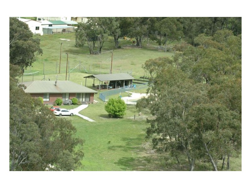 4 Manns Lane  UNDER  CONTRACT, Stanthorpe QLD 4380
