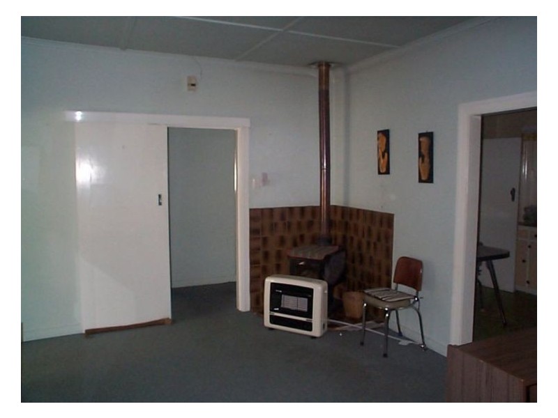 21 Rayleigh Street, Wallangarra QLD 4383