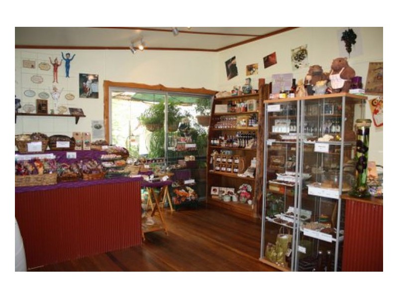 2117a Pyramids Road, Wyberba QLD 4382