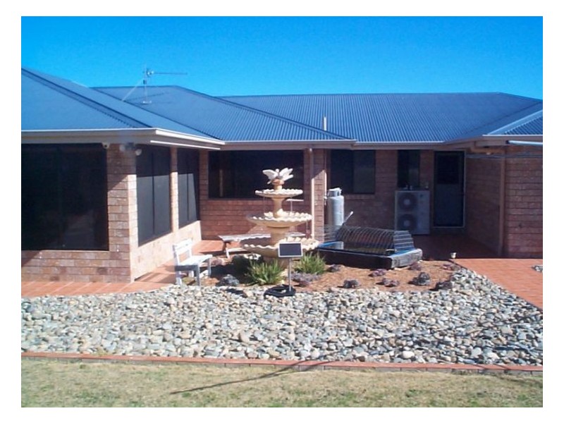 5 Johnson Street, Stanthorpe QLD 4380