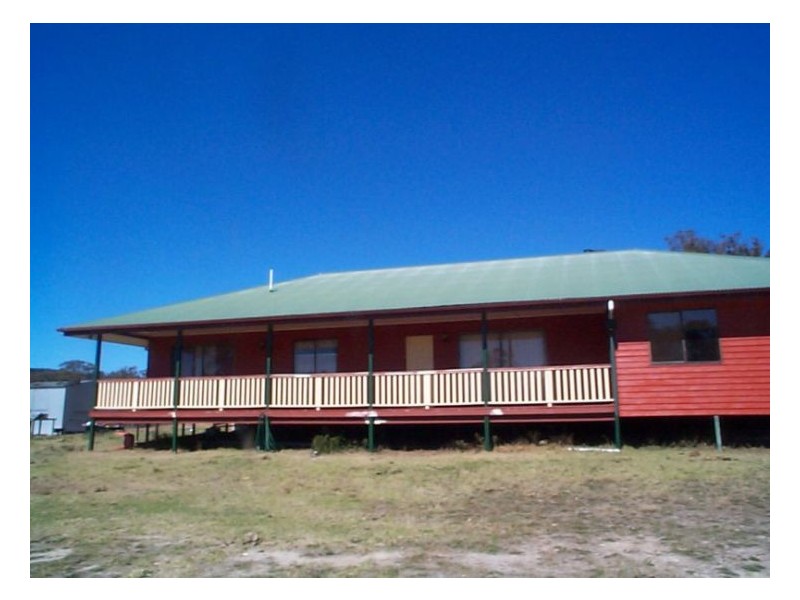 15 Nicholson Road, Stanthorpe QLD 4380