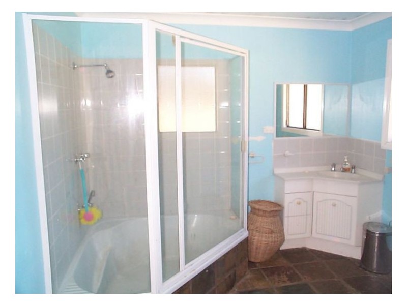 15 Nicholson Road, Stanthorpe QLD 4380