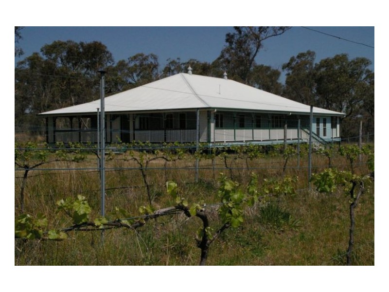 269 Jimmy Mann Road, Stanthorpe QLD 4380