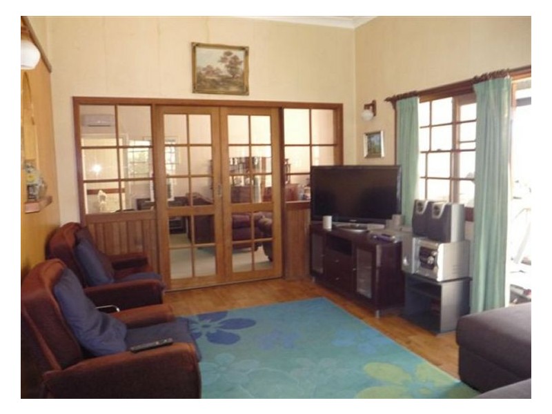 75 Greenup Street, Stanthorpe QLD 4380