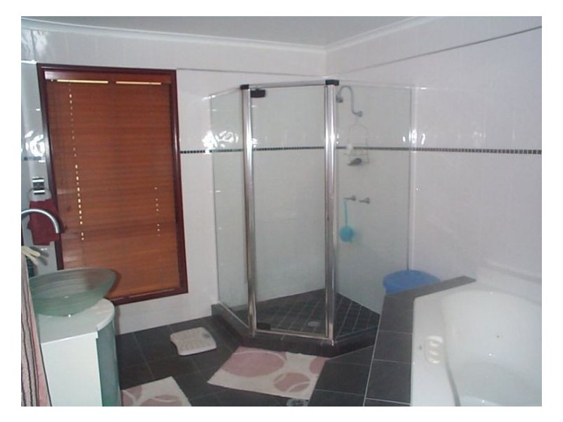 83 Mills Road, Stanthorpe QLD 4380