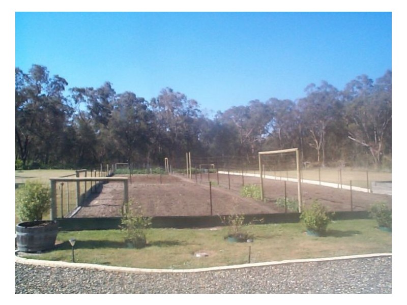 83 Mills Road, Stanthorpe QLD 4380