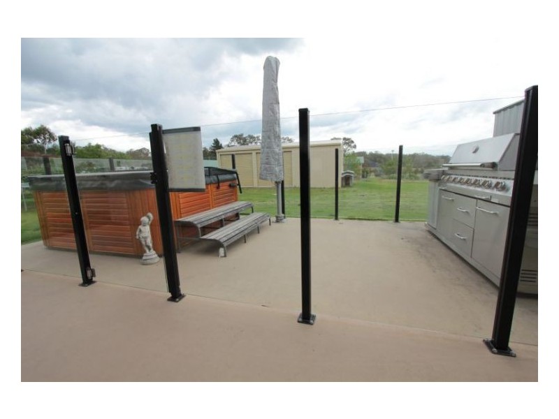 4 Gla-nor Drive, Stanthorpe QLD 4380