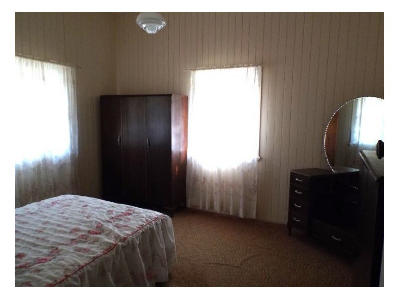 53 Wallangarra Road, Stanthorpe QLD 4380