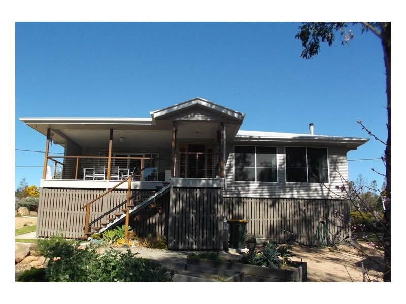 20 Cummerford Road, Glen Aplin QLD 4381