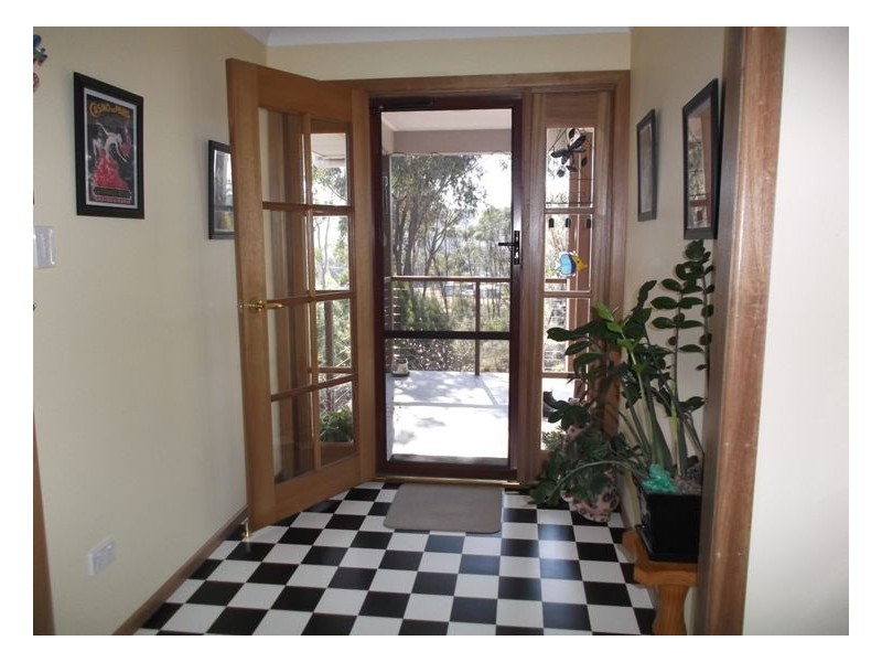20 Cummerford Road, Glen Aplin QLD 4381