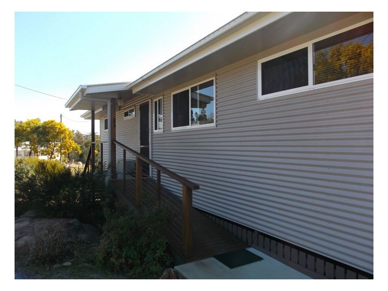 20 Cummerford Road, Glen Aplin QLD 4381