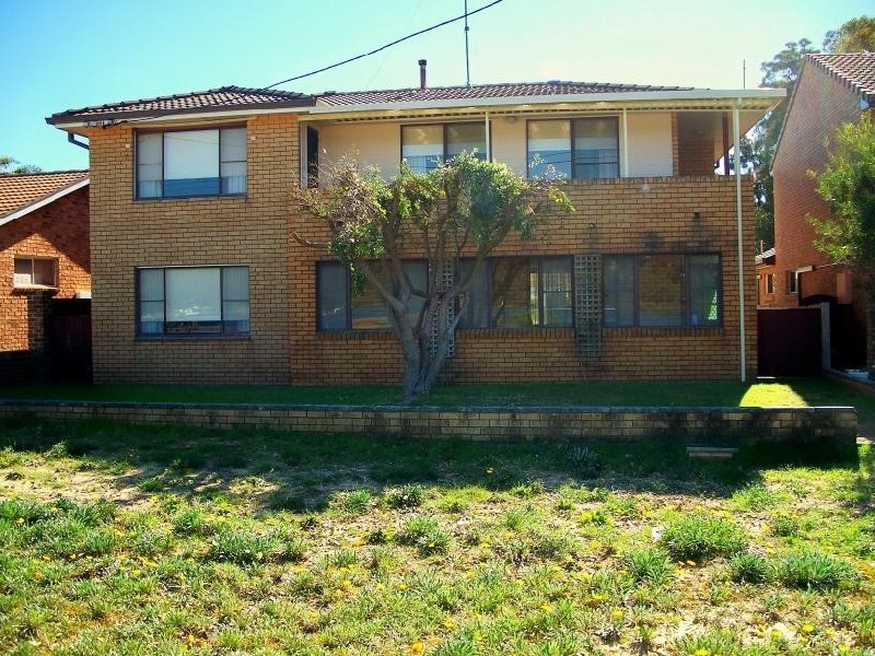 270 Booker Bay Rd, Booker Bay NSW 2257