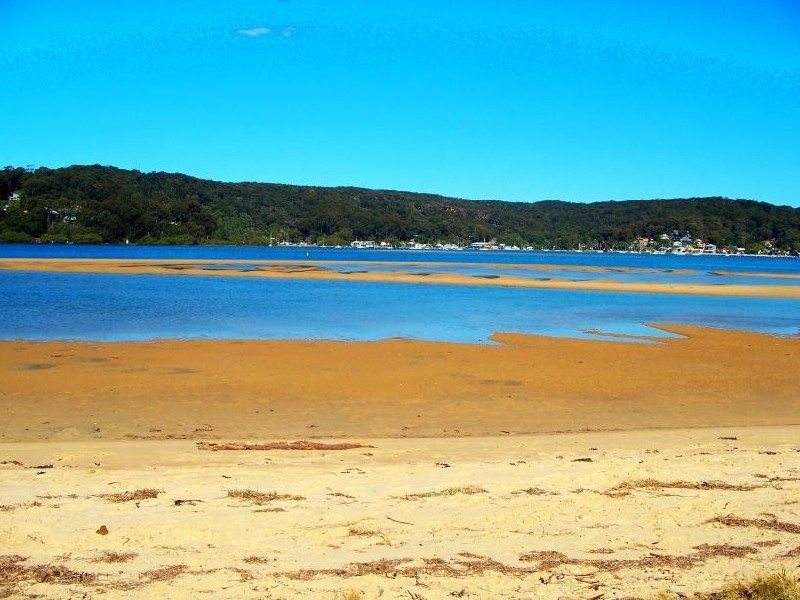 270 Booker Bay Rd, Booker Bay NSW 2257